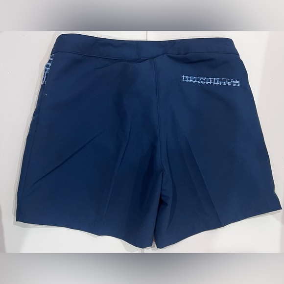 Adidas Girl’s Golf Printed Shots Activewear Shorts Quick Dry Size Medium NWT - Picture 3 of 3